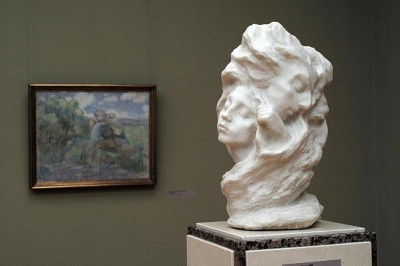 TEM - EXPO - L’hymne à la liberté de la sculptrice Goloubkina, exposée à Moscou (2014 10 08) (2)